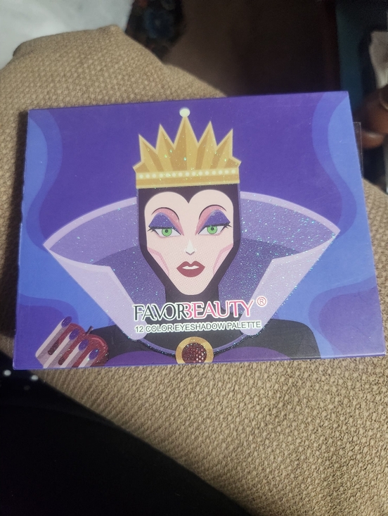 Other - FAVORME Beauty 12-Color Eyeshadow Palette